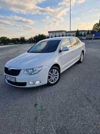 Skoda  Superb 2.0 tdi 140 cp * An 2012 * Automată