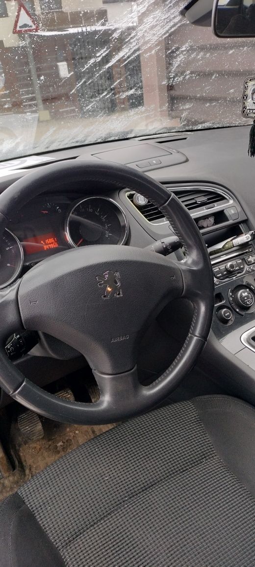 Peugeot 5008  an 2011