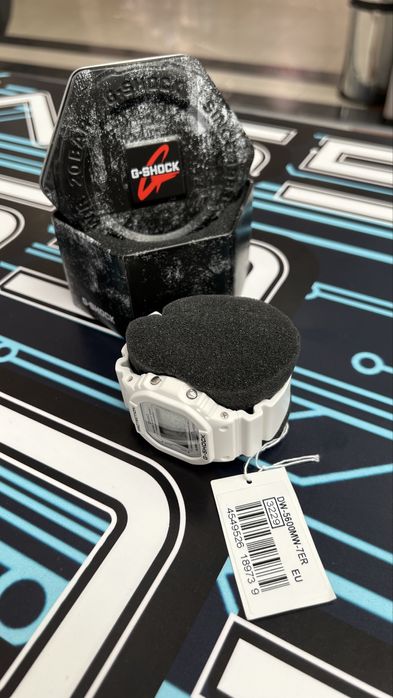 Casio DW-5600MW-7ER Ceas G-Shock