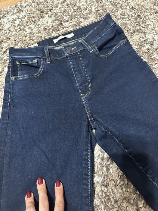 Blugi Levis premium marimea Xs