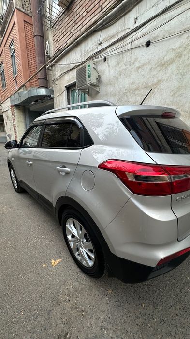 Автомобиль Hyundai Creta