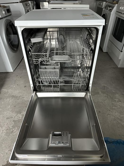 Съдомиялна +гаранция. Свободно стояща 60см. Безплатна доставка в София