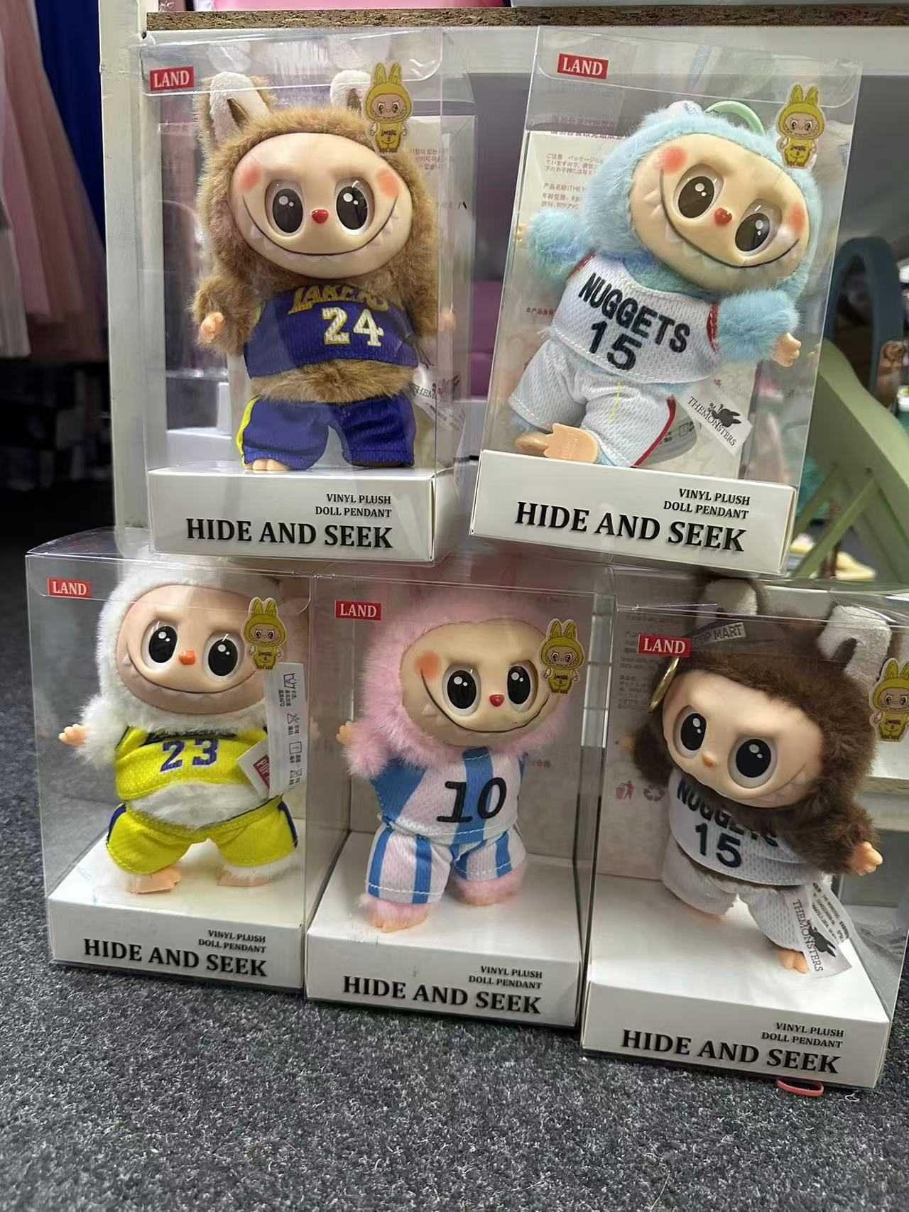 Плюшена играчка Labubu 17cm, Лабубу ключодържател