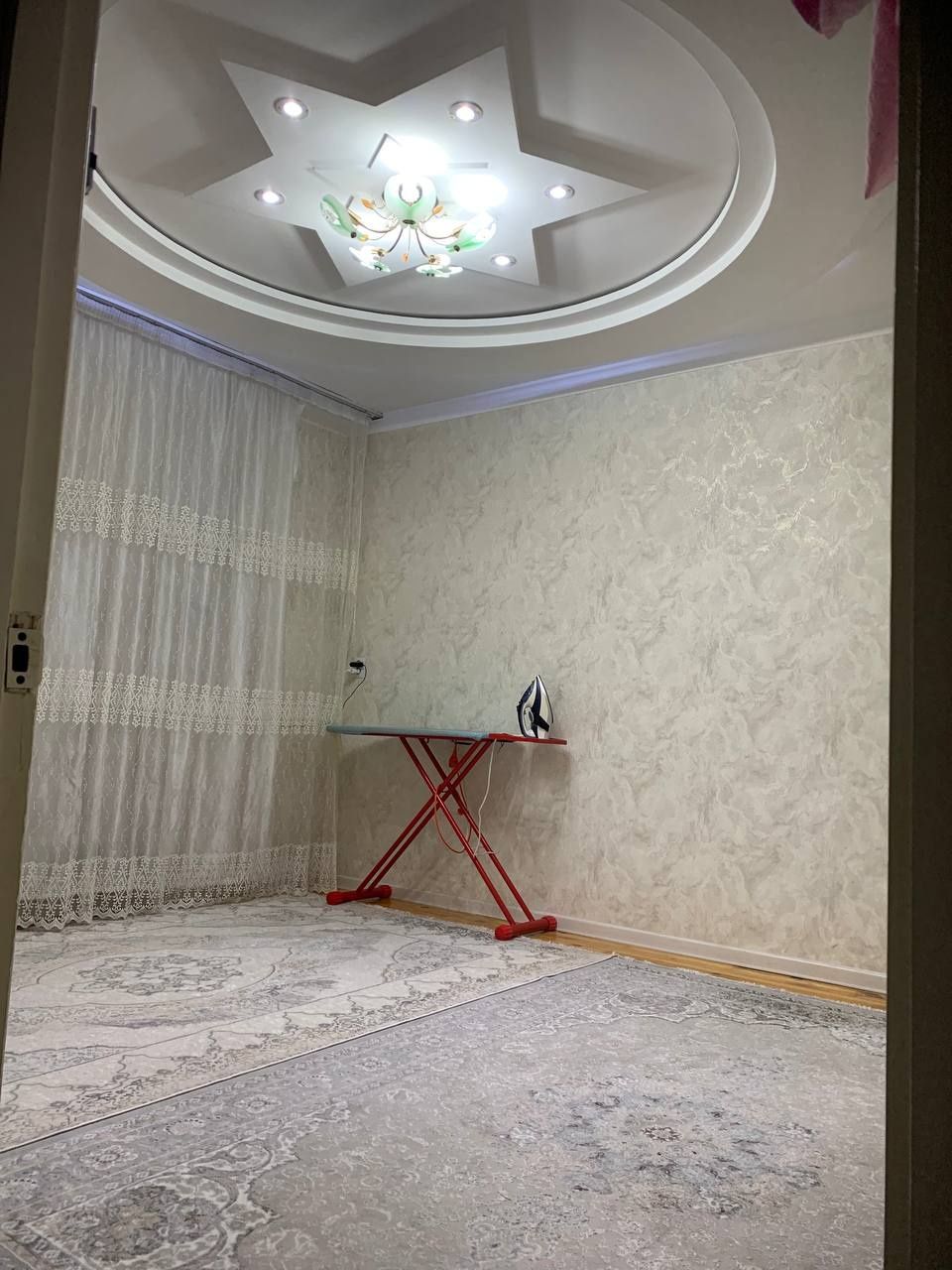 2*3/1/4 Kvartira sotiladi. Bankvskiy 77 seriya qoraqamish 2/3