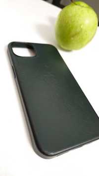 Husa verde Apple Leather Case cu MagSafe pentru iPhone 13