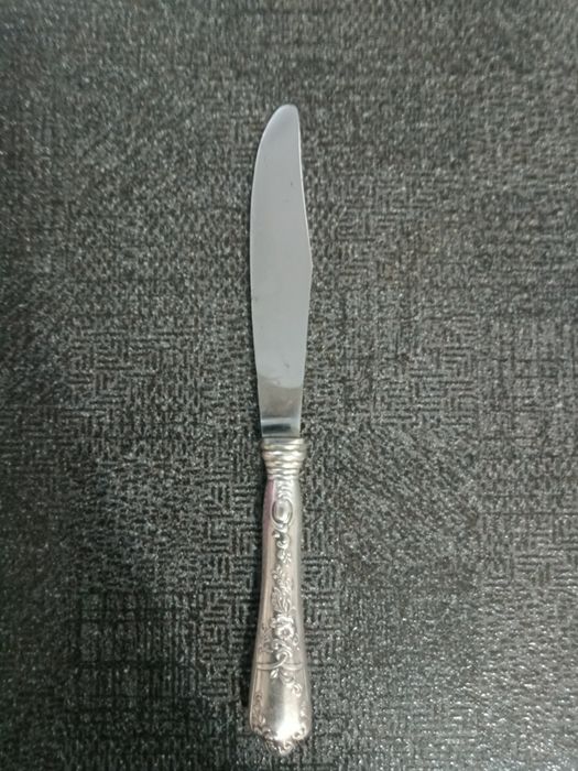 Tacâmuri argint 800