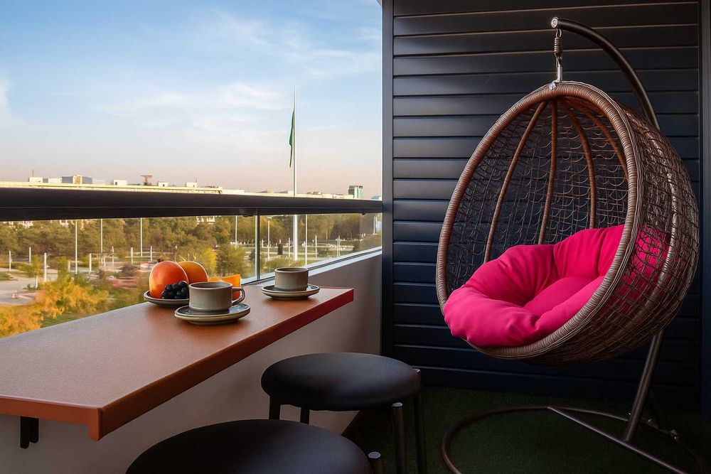 Современная студия с панорамой на Tashkent City