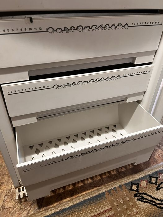 Морозильник Бирюса