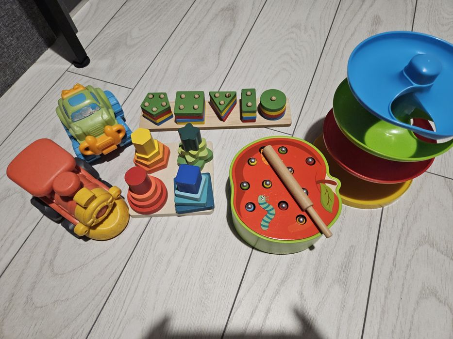 Vand lot jucarii copil - 50 Ron