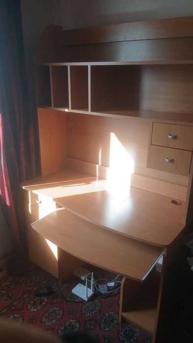 Кампютерный столик