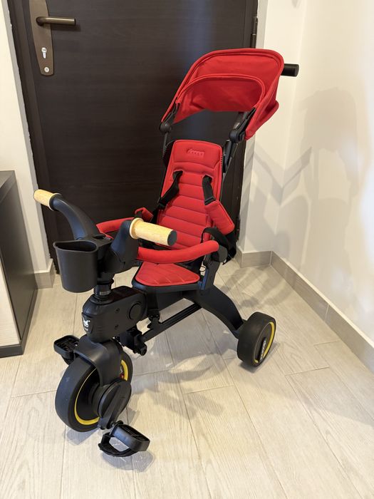 Tricicleta pliabila Doona Liki Trike S5 red