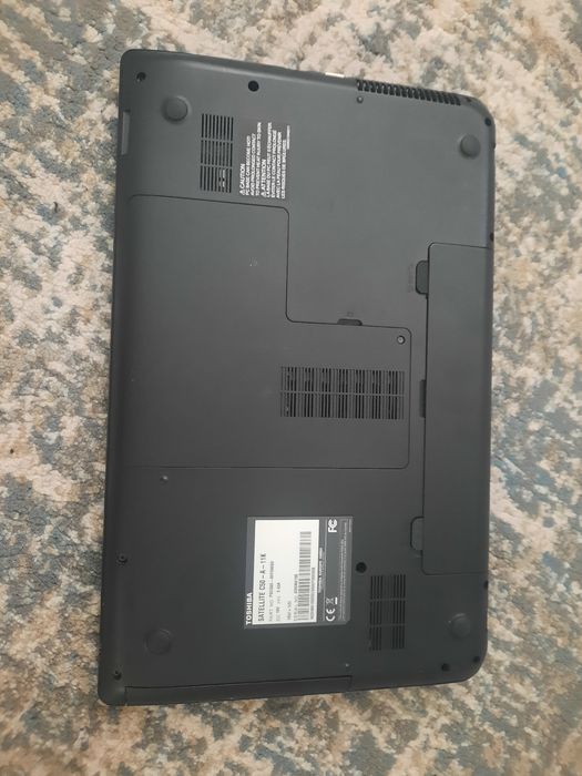 Laptop Toshiba nefunctional