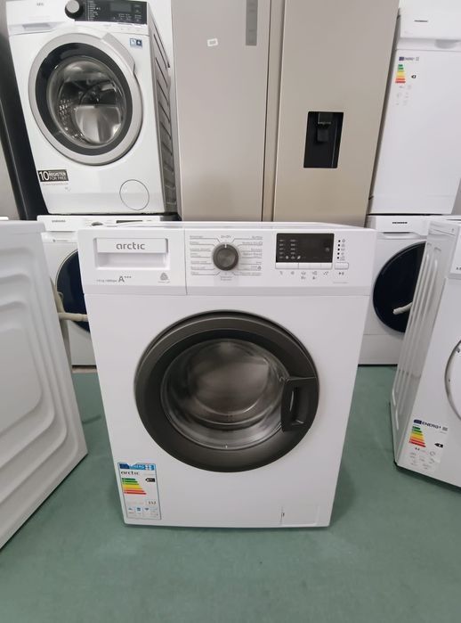Mașină de spălat rufe Hotpoint de la 500 lei A+++