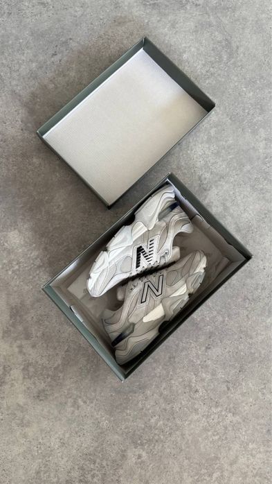 New Balance 9060 “Silver Metallic Grey”