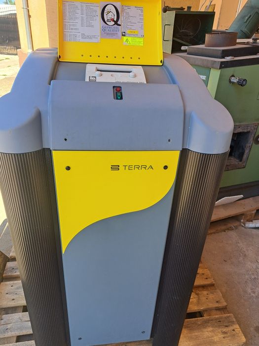 Pompa de căldură apă apă 12-14 kw