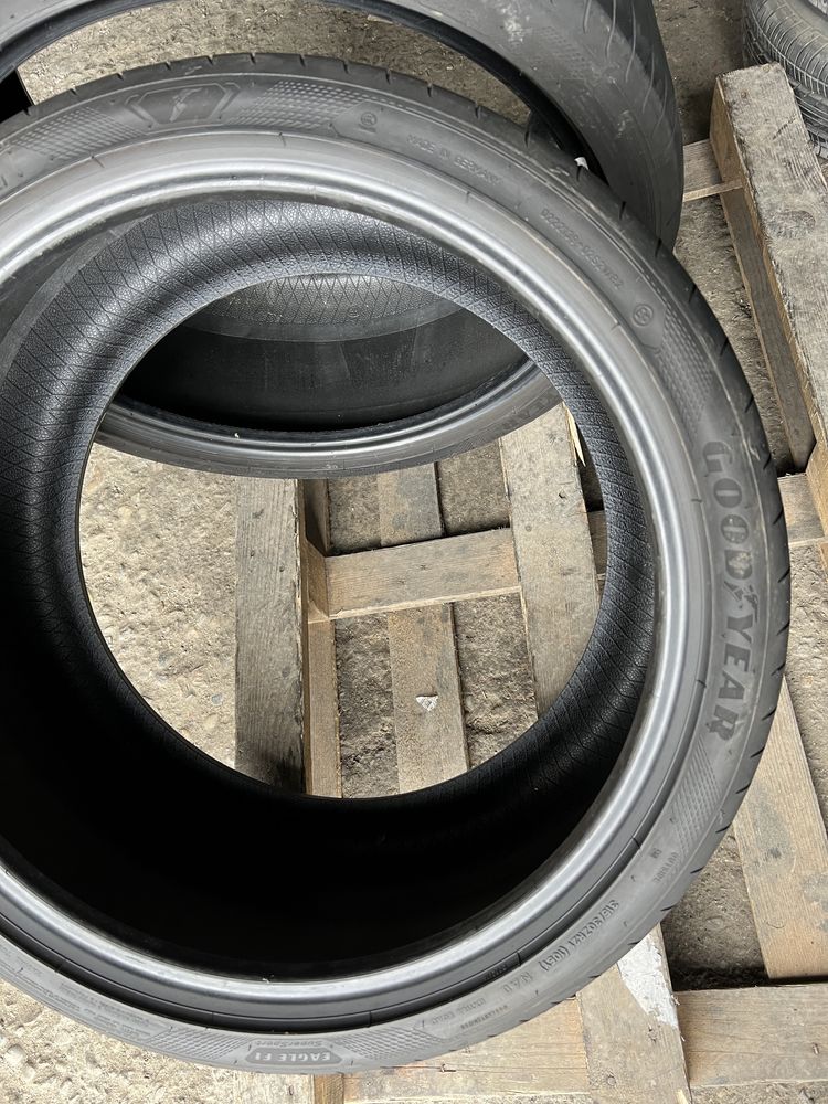 2 anvelope vara 315/30/21 , GoodYear , DOT 2021 , 5 mm !