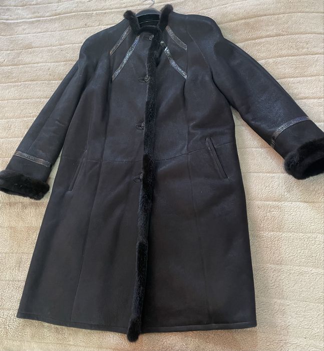 Продам женскую дубленку