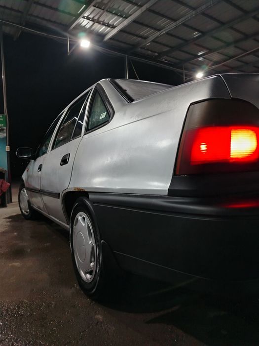 nexia 1 2005 sotiladi