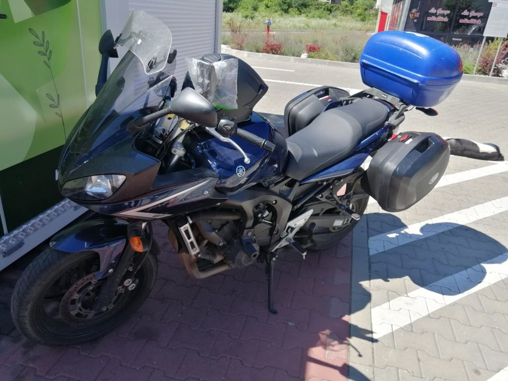 YAMAHA FAZER 600 S2  2009