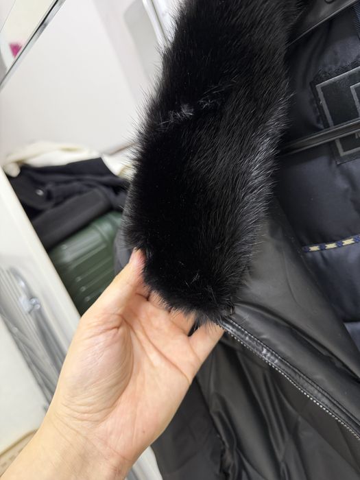 Продам зимнюю куртку