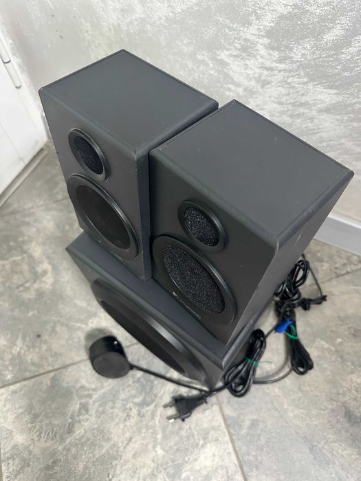 Тонколони , буфер Logitech Z333 2.1 за компютър