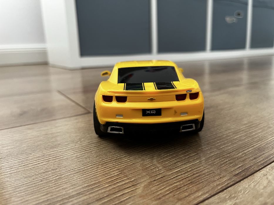Chevy Camaro cu telecomanda 1:24