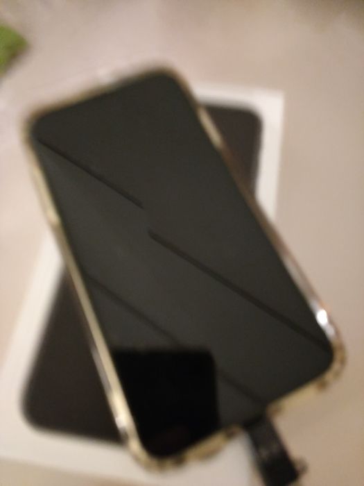 Айфон 11 64 гб емкость74 оригинал