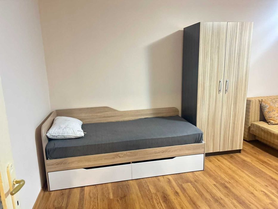 Дава се под наем Тристаен апартамент в Бургас, Славейков - 65 кв.м за 425 € - Снимка #4