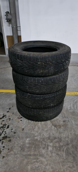 Продам шины R 17