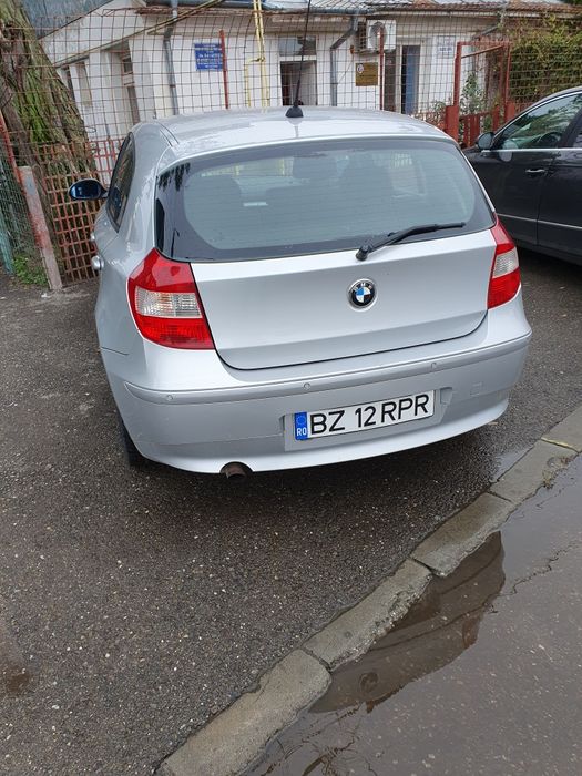 Autoturis BMW seria 1 2007 benzină