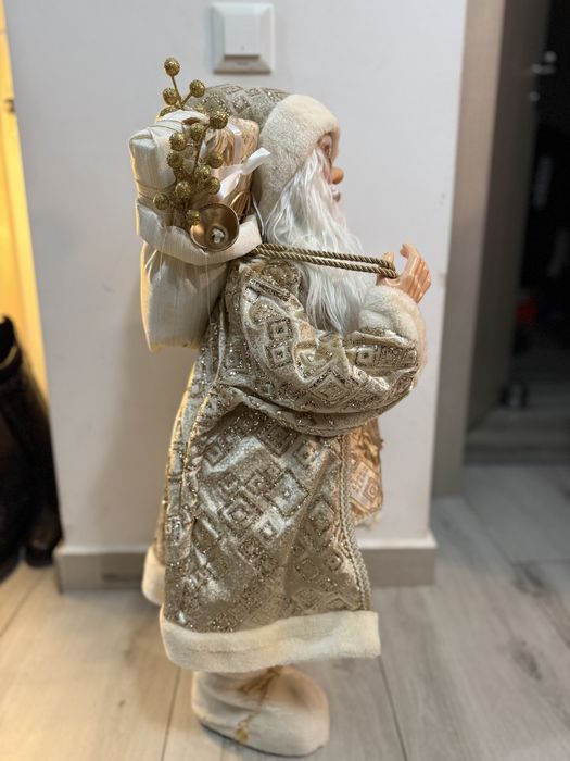 Decoratiune mos craciun 80 cm nou, cu eticheta.