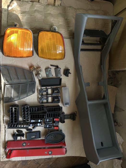 Части за Mercedes W126 , C126 SEC