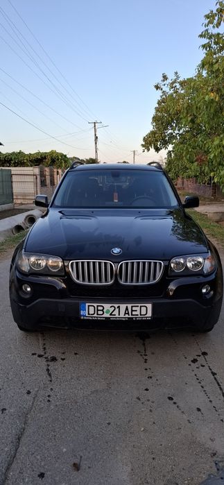 BMW X3 tractiune 4x4, motor 2.0 diesel de 150 cp