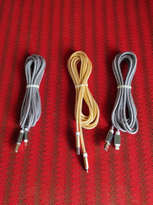 Cablu iphone, noi in ambalaj