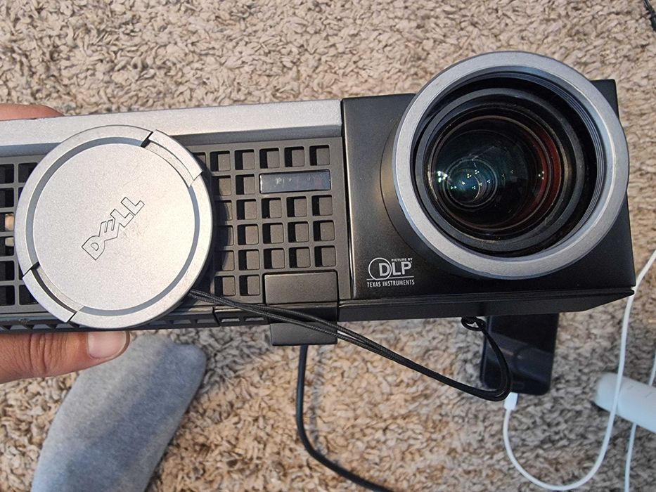 proiector dell m410hd cu defect se supraincalzeste