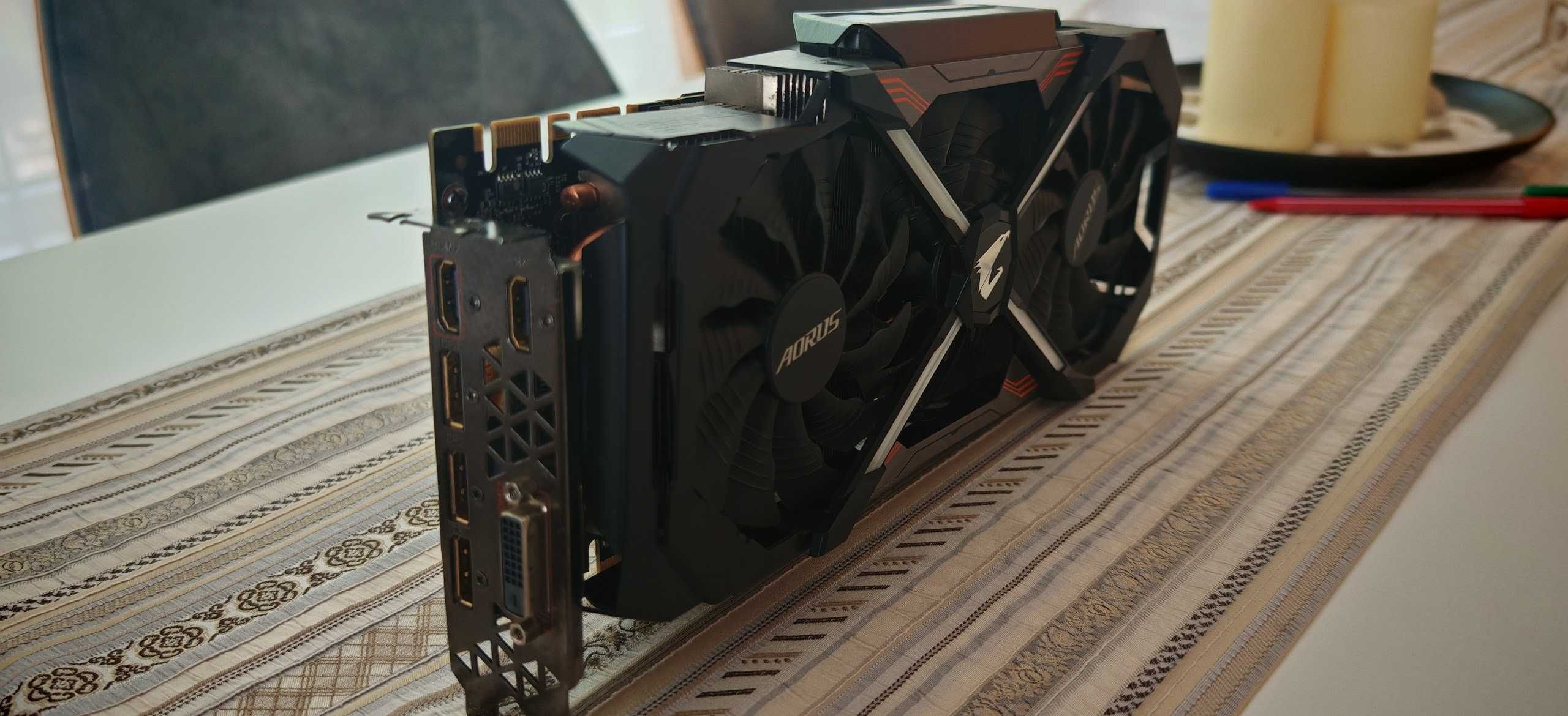 Продавам Перфектна Видео Карта GB Aorus GTX 1080TI 11GB 352bit OC