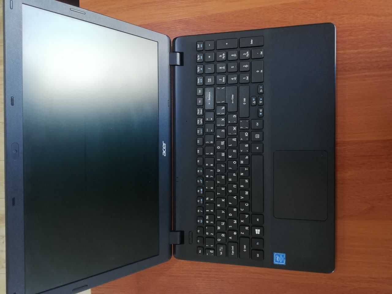 Ноутбук Aser Extensa 2519-P79W