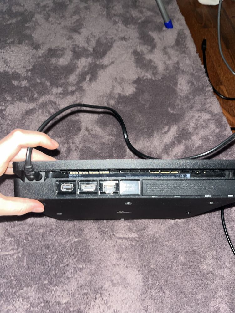 Ps4 slim 1tb в идеальном состоянии с играми