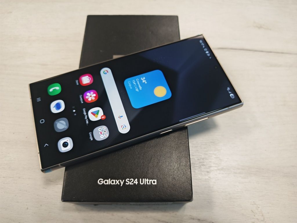 Бартер Като нов Samsung Galaxy S24 Ultra 5G 12GB RAM 512GB Гаранция