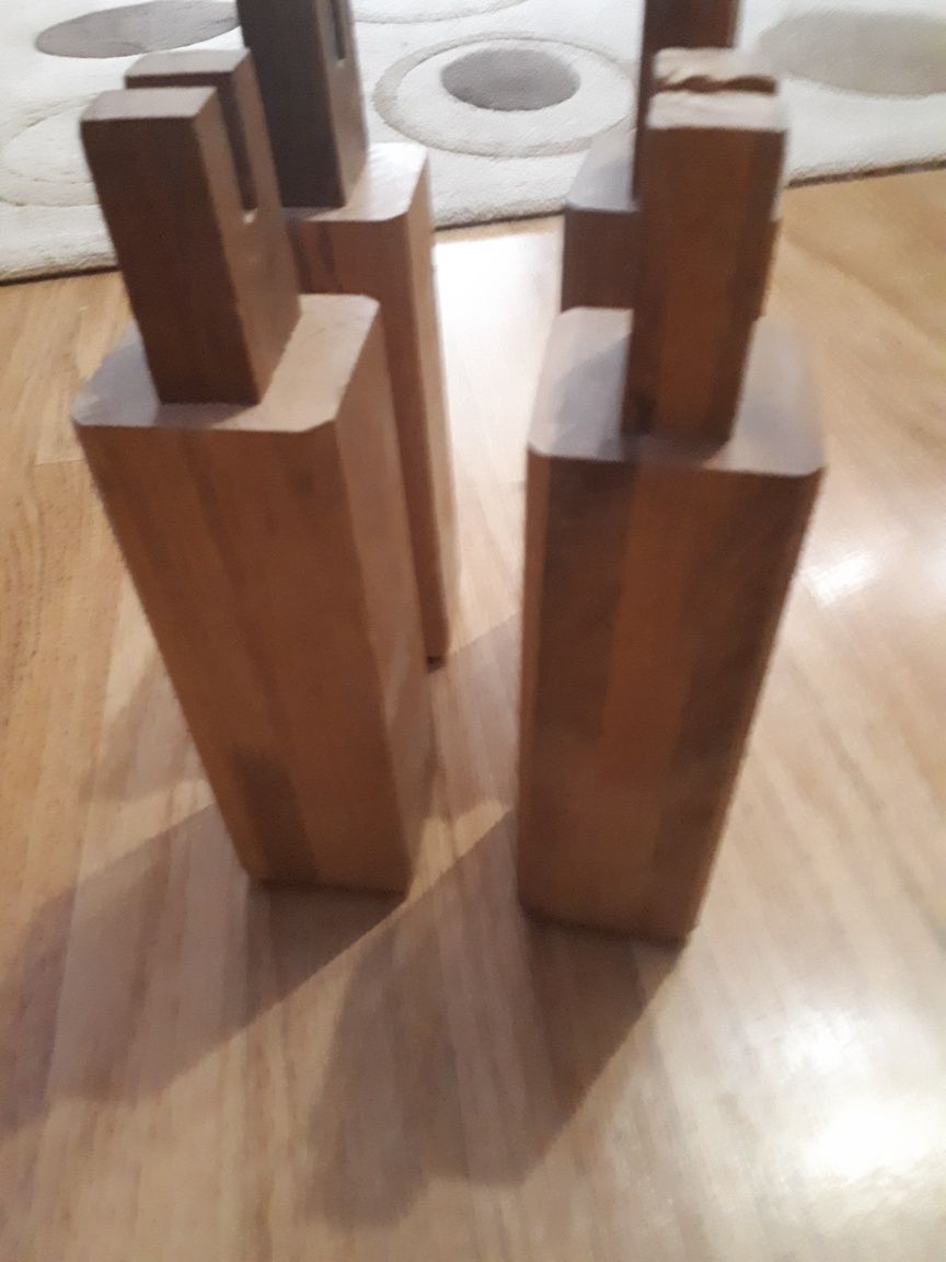Дървени крака от дърво