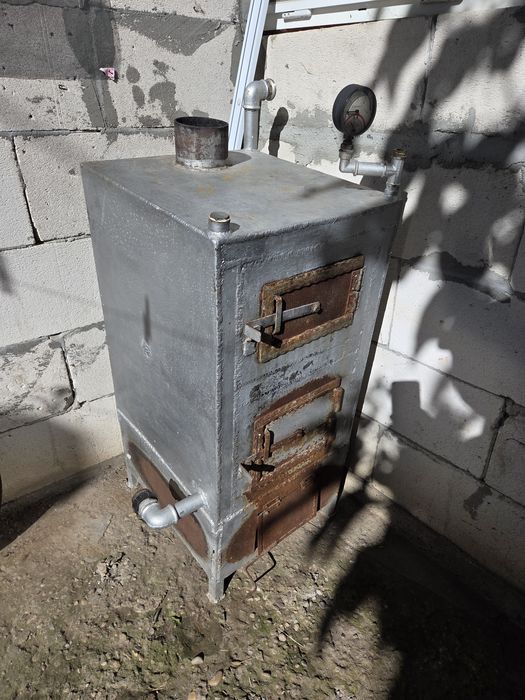 Centrala termica pe lemne