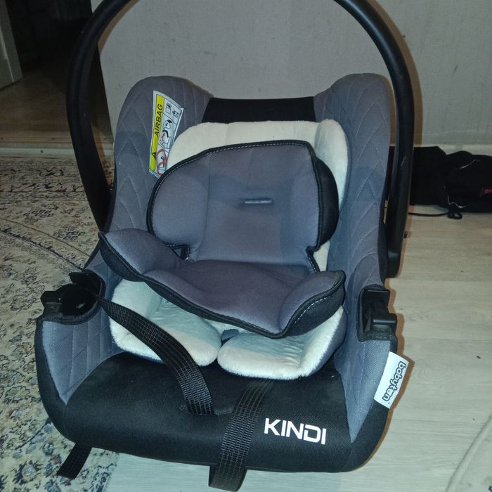 Детский автокресло.