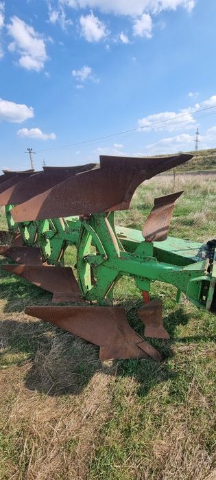 Plug reversibil hidraulic Duro 4 brazde trupite