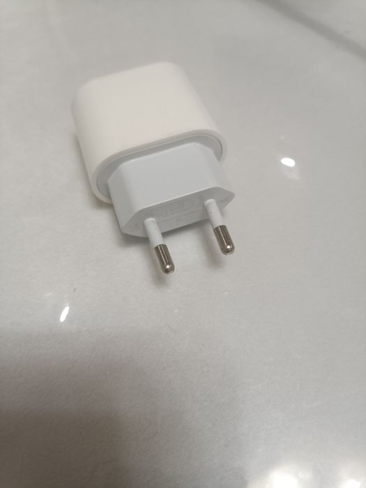 Головка зарядчик айфон , 20w