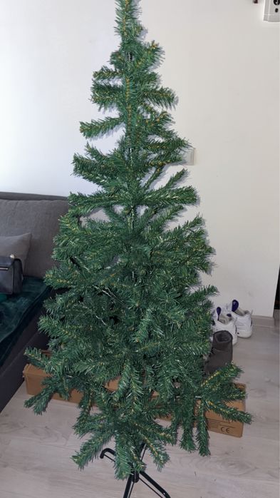 Brad artificial nou nout 150 cm