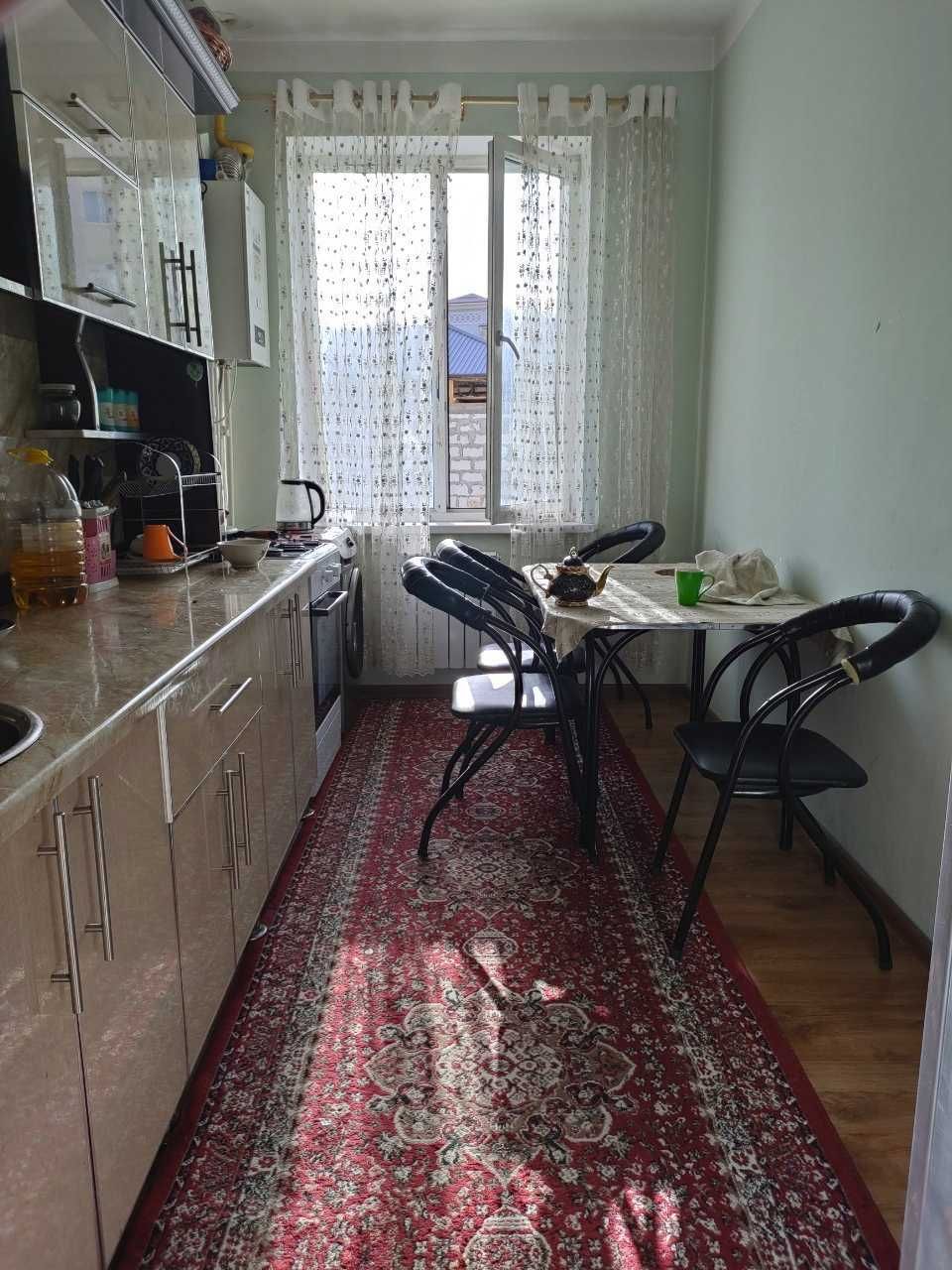 Ko`p qavatli uydagi xonadon