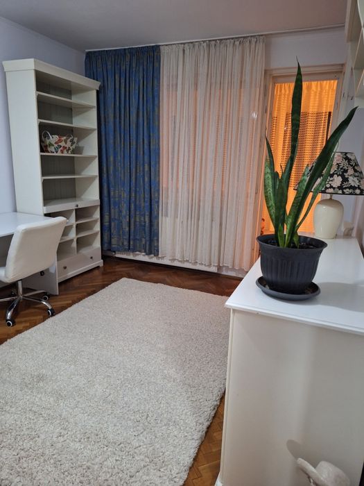 Apartament de închiriat 2 camere