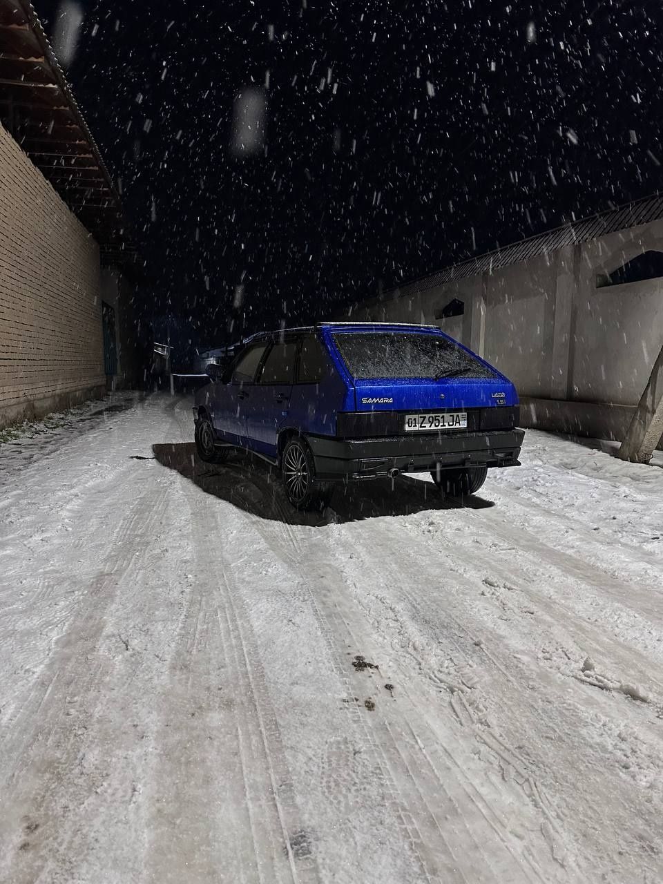 Vikup Vaz 2109 sotiladi srochni