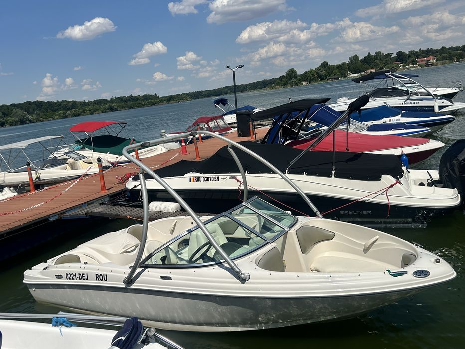 Barca SeaRay ,135cp- sau schimb cu ceva mai mare +diferenta