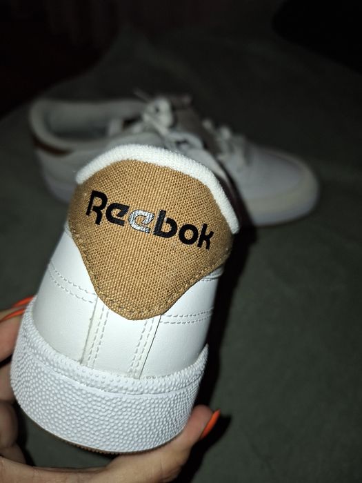 Pantofi Reebok Club C85,albi,noi,mărimea 45.5